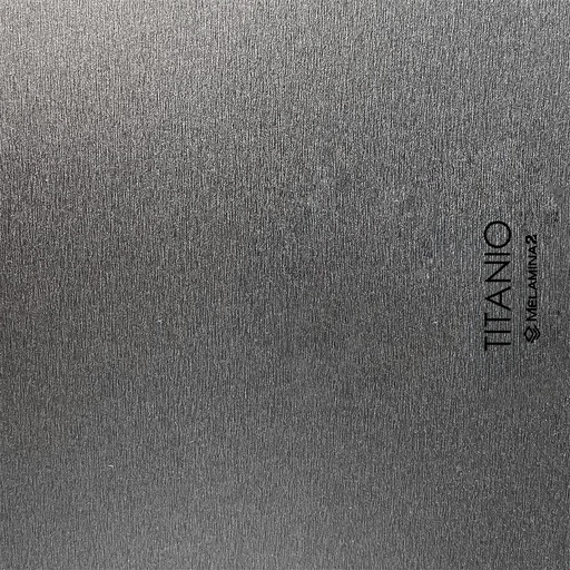 [ST-7X8-18 TITANIO] MELAMINA TITANIO STANDARD 18X210X244 ESPAÑOLA